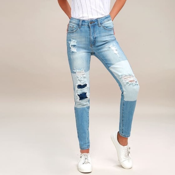 Lulus Denim - Lulu’s Distressed Cropped Jeans